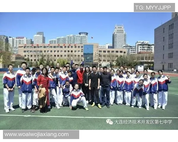 上海足球队展现卓越团队协作精神助力联赛佳绩分析